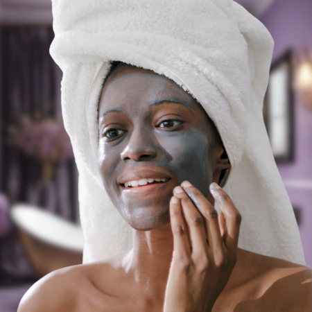 Detoxifying Charcoal & Tea Tree Mask 💫